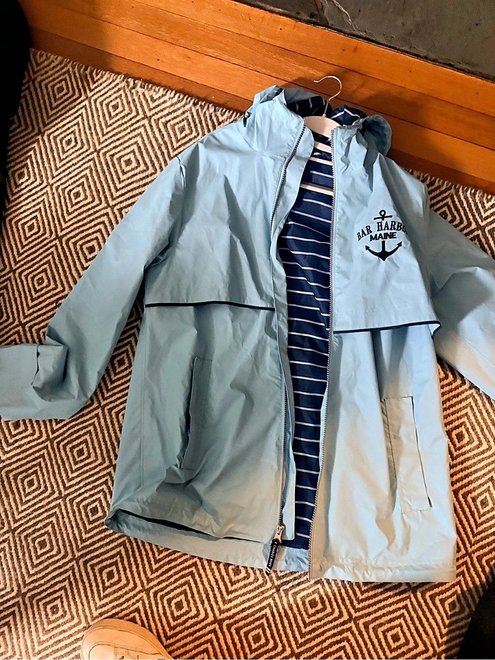 Charles River New England Women's Striped Jacket Size Medium Like New